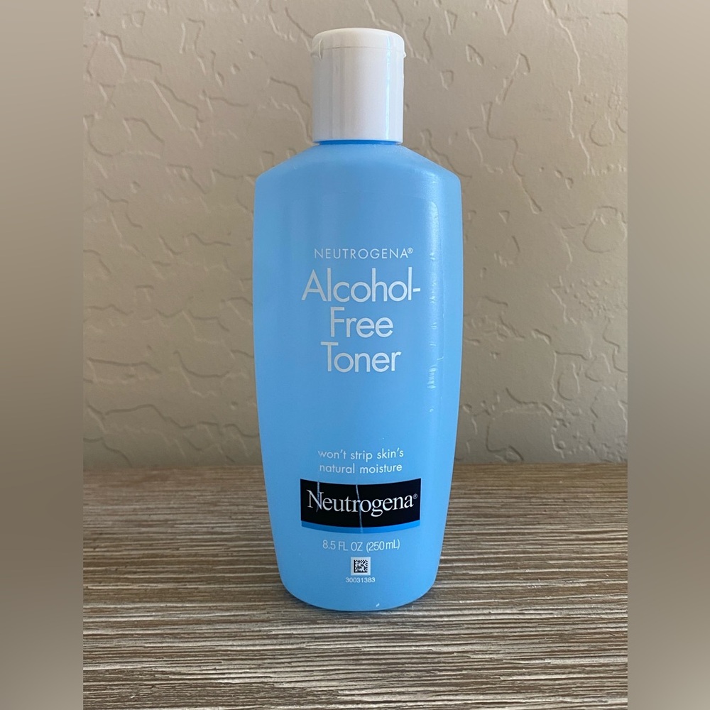 Neutrogena Alcohol Free Facial Toner 8.5 Fl Oz OLD FORMULA Blue Bottle Original